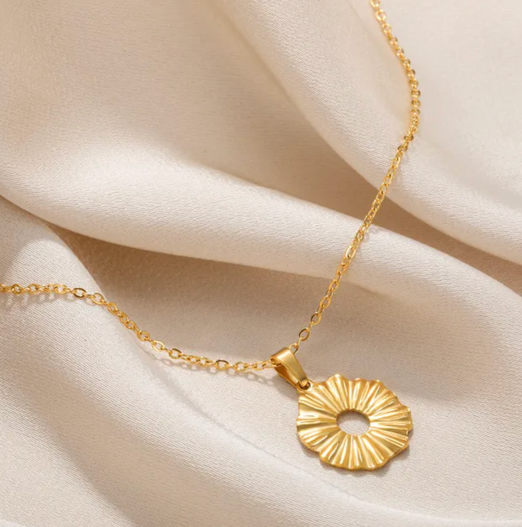 Collier ananas tropical en plaqué or 18 carats